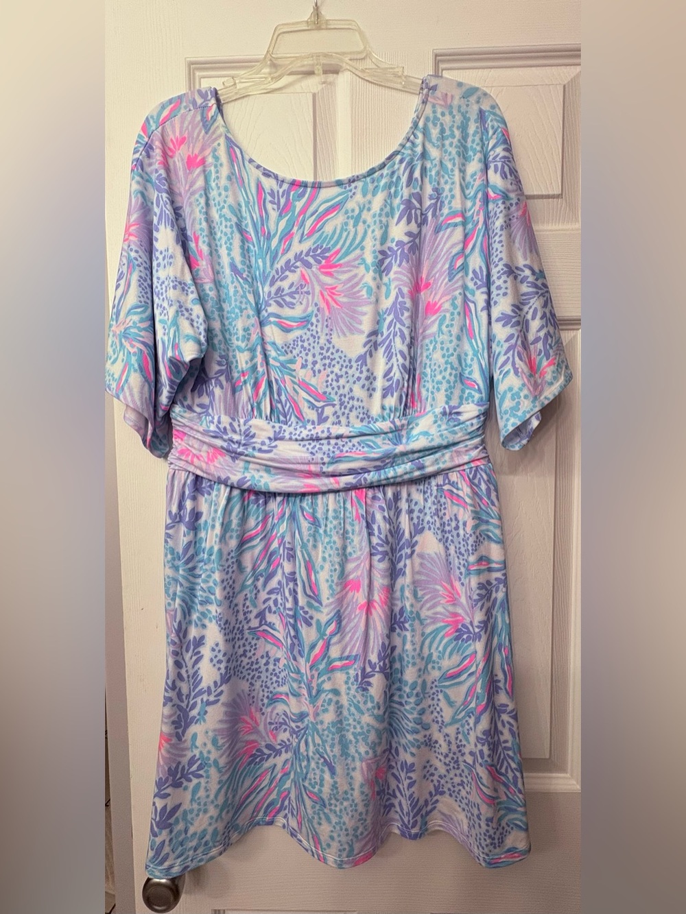 Lilly Pulitzer Scoop Neck Women's Romper in Pastel Blue & Pink, size large.